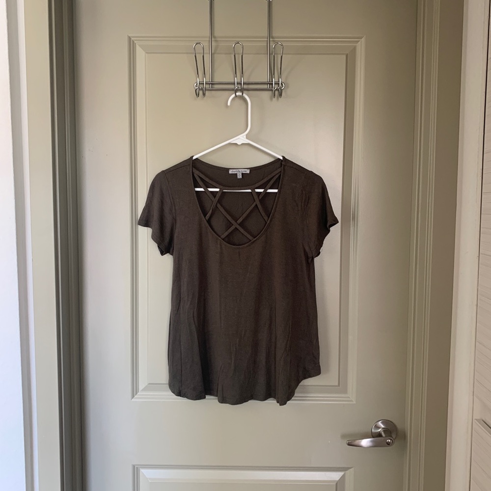 Criss Cross Top